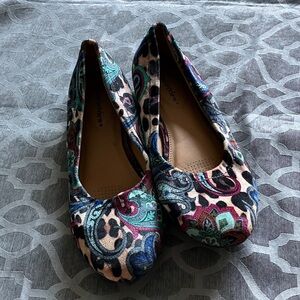 Comfortview Multicolor Patterned Flats